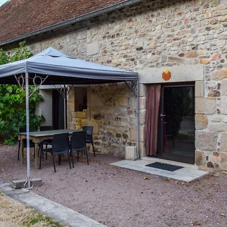 Vakantiehuis Historic Holiday In With Swimming Pool *